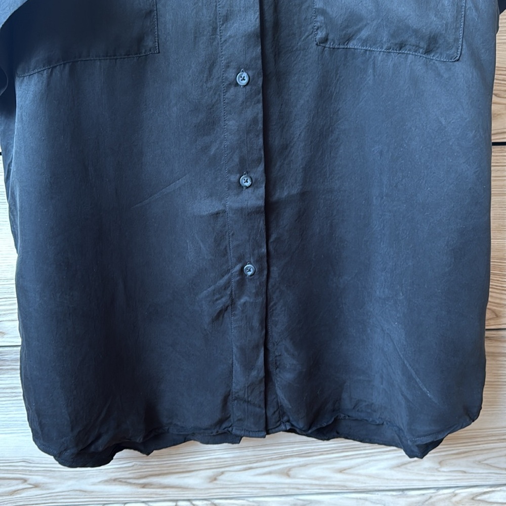 Left On Friday Day Trip Button Down - Picture 8 of 9